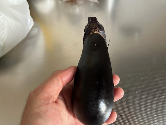 おいしいナス　見分け方　形